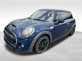 Used 2016 MINI Cooper S image 1