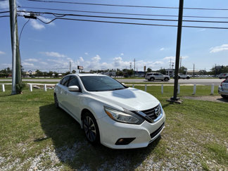 Used 2016 Nissan Altima 2.5 SV image 1