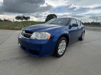 Used 2014 Dodge Avenger SE image 1