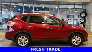 Used 2015 Nissan Rogue SV image 1