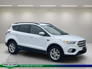 Used 2018 Ford Escape SE w/ SE Sync 3 Package image 1