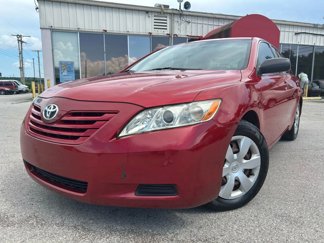 Used 2009 Toyota Camry LE image 1