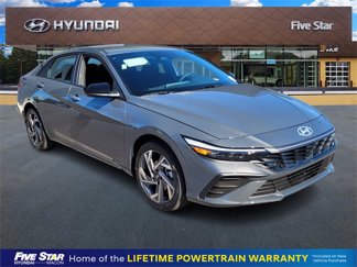 New 2025 Hyundai Elantra Sport image 1
