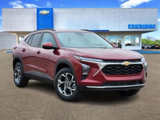 New 2025 Chevrolet Trax LT w/ Driver Confidence Package image 1