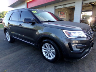Used 2017 Ford Explorer XLT w/ Equipment Group 201A image 1