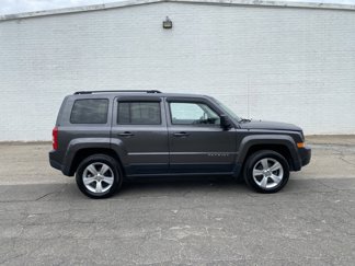 Used 2016 Jeep Patriot Latitude image 1