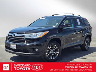Used 2016 Toyota Highlander XLE image 1