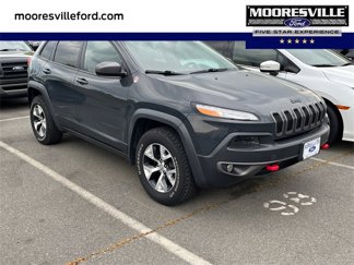 Used 2017 Jeep Cherokee Trailhawk w/ Cold Weather Group image 1