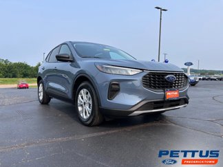 New 2025 Ford Escape Active image 1