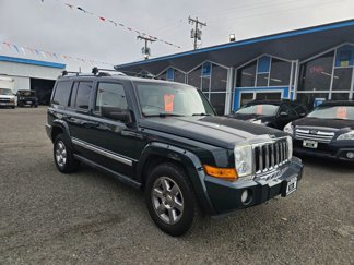Used 2006 Jeep Commander Limited image 1