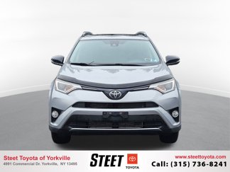 Used 2018 Toyota RAV4 XLE image 1