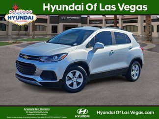 Used 2019 Chevrolet Trax LT w/ LT Convenience Package image 1