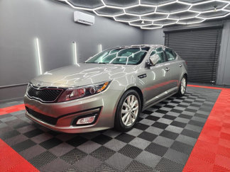 Used 2015 Kia Optima EX w/ EX Premium Package image 1