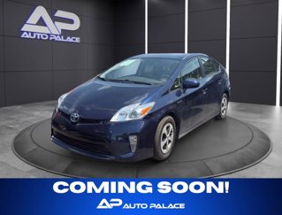 Used 2015 Toyota Prius image 1