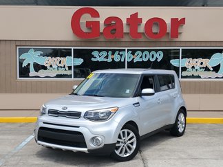 Used 2018 Kia Soul + image 1
