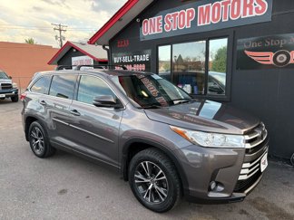 Used 2017 Toyota Highlander LE image 1