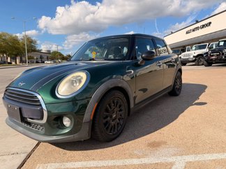 Used 2017 MINI Cooper 4-Door Hardtop image 1