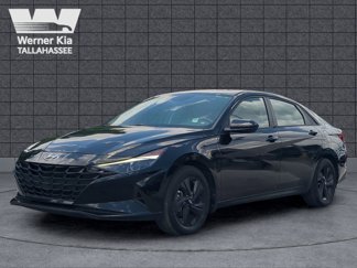 Used 2022 Hyundai Elantra SEL image 1