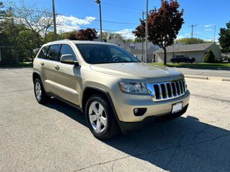 Used 2011 Jeep Grand Cherokee Laredo image 1