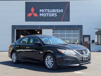 Used 2018 Nissan Altima 2.5 S w/ S Convenience Package image 1