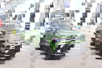 New 2025 Volkswagen Taos SEL image 1