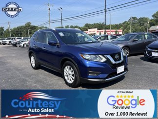 Used 2018 Nissan Rogue SV image 1