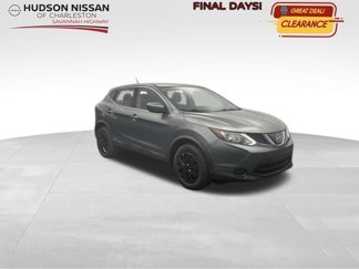 Used 2018 Nissan Rogue Sport S image 1