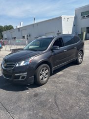 Used 2017 Chevrolet Traverse LT image 1