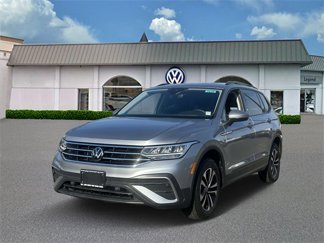 Used 2024 Volkswagen Tiguan S image 1