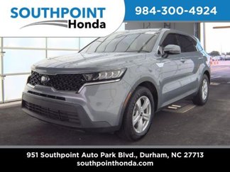 Used 2021 Kia Sorento LX image 1
