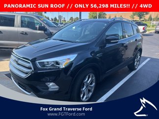 Used 2019 Ford Escape Titanium image 1