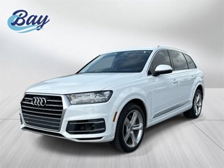 Used 2019 Audi Q7 3.0T Prestige w/ Prestige Package image 1