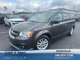 Used 2018 Dodge Grand Caravan SXT image 1
