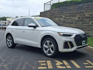 Used 2022 Audi Q5 2.0T Prestige w/ Prestige Package image 1