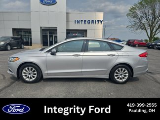Used 2017 Ford Fusion S image 1