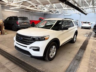 Used 2022 Ford Explorer XLT w/ Equipment Group 202A image 1