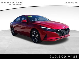 Used 2023 Hyundai Elantra SEL w/ Convenience Package image 1