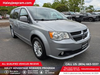 Used 2018 Dodge Grand Caravan SXT image 1