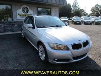 Used 2011 BMW 328i xDrive Sedan image 1