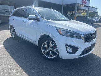 Used 2017 Kia Sorento SX image 1