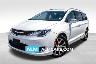 Used 2018 Chrysler Pacifica Limited w/ Tire & Wheel Group image 1
