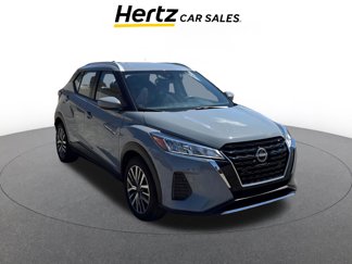 Used 2024 Nissan Kicks SV image 1