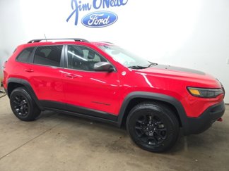 Used 2019 Jeep Cherokee Trailhawk w/ Cold Weather Group image 1