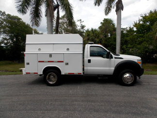 Used 2015 Ford F550 2WD Regular Cab Super Duty image 1