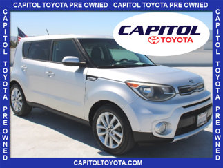 Used 2017 Kia Soul + image 1