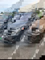 Used 2018 Land Rover Discovery Sport SE image 1