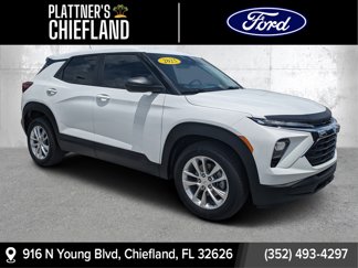 Used 2025 Chevrolet TrailBlazer LS w/ LS Convenience Package image 1