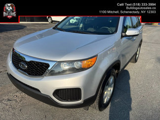 Used 2012 Kia Sorento LX w/ Third Row Pkg image 1