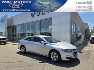 Used 2022 Chevrolet Malibu LT image 1