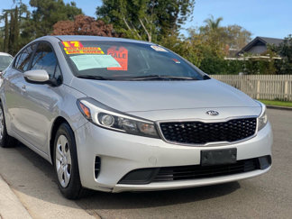 Used 2017 Kia Forte LX image 1